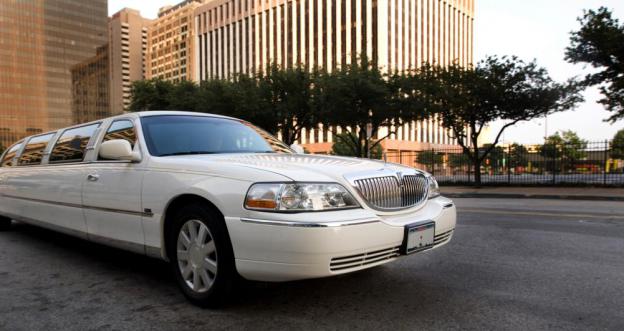 limousine car